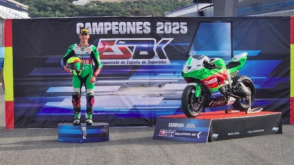 El piloto ecijano Pepe Osuna se proclama Campeón de España de Superbike en la categoría Stock 600