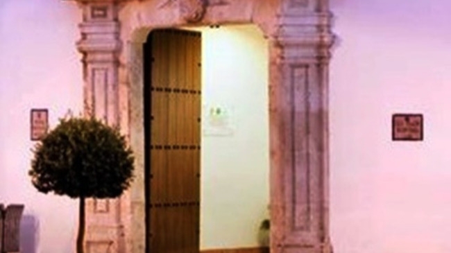 La Asociación “La Raíz” inicia la celebración de su 35º aniversario con la presentación del libro “Érase una vez… Un mundo seguro”