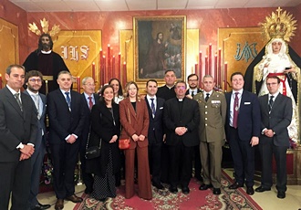 acto de donación e imposición del Fajín de General de D. José Carlos de la Fuente Chacón