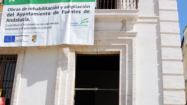 edificio del Ayuntamiento de Fuentes de Andalucía