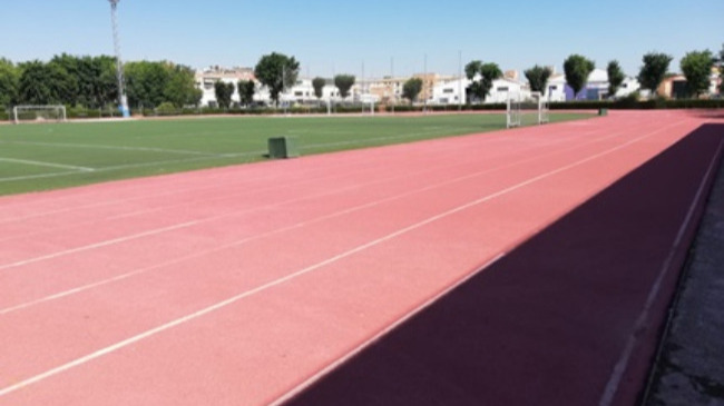 pista de atletismo del Polideportivo Municipal de “El Valle”