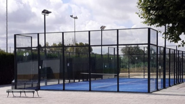 pista de padel del polideportivo