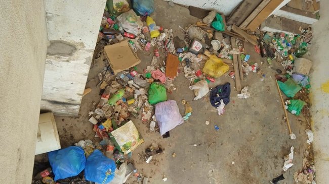 suciedad barriada Tamarit Martel