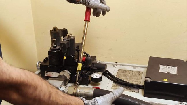 técnicas de apertura de un ascensor