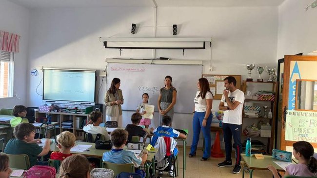 Manuela Rodríguez elegida pregonera infantil del carnaval de Écija 2026