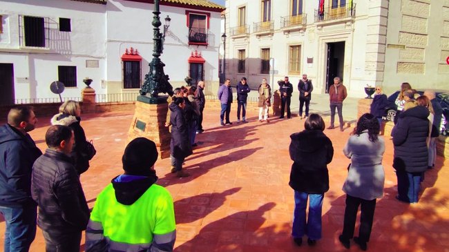 minuto de silencio Fuentes de Andalucía