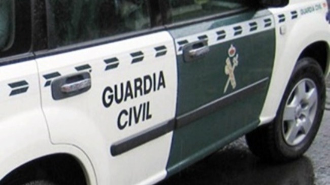 vehiculo de la guardia civil