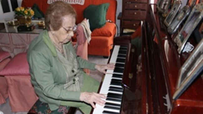 Esperanza Flores González