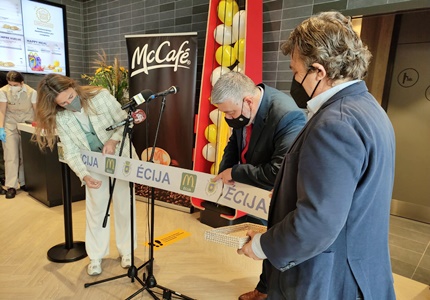 inauguracion McDonald's en Ecija