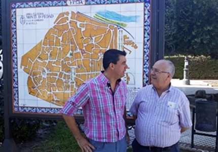 antiguo mapa de azulejos de la ciudad astigitana