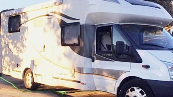 aparcamiento de autocaravanas