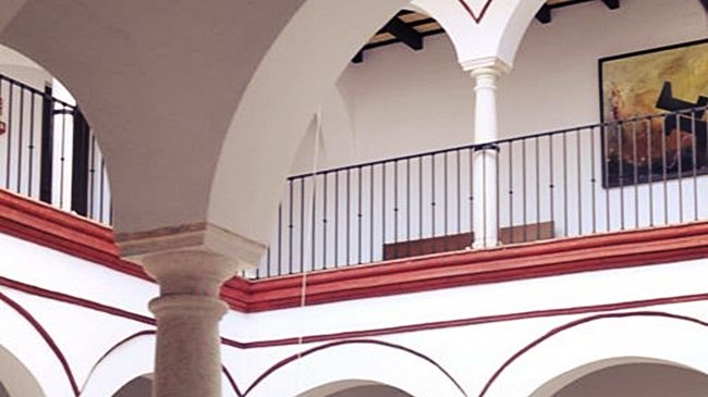  Biblioteca Pública Municipal ‘Tomás Beviá’