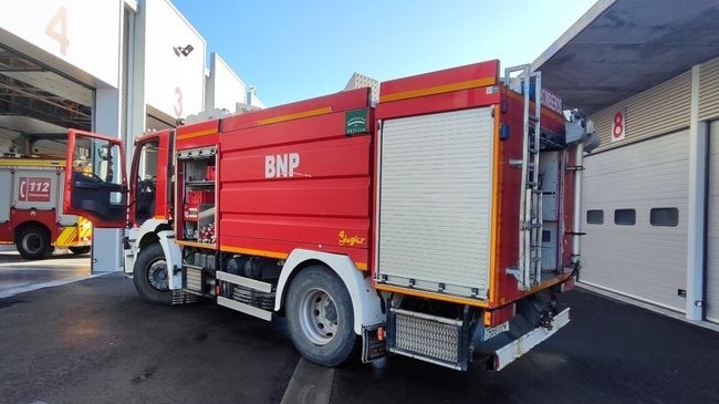 vehículo del Servicio de Prevención y Extinción de Incendios