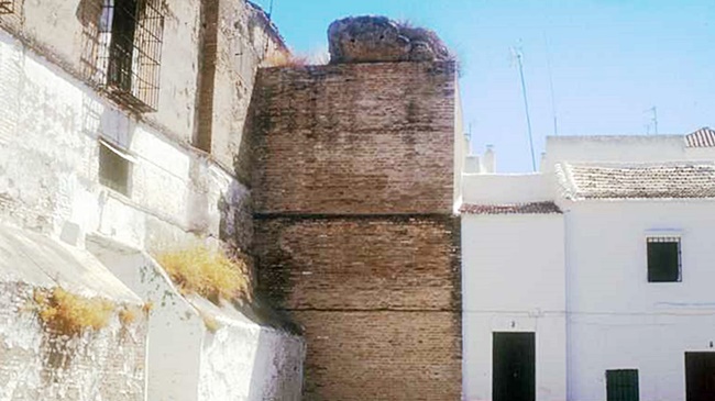 muralla de la calle Estepa