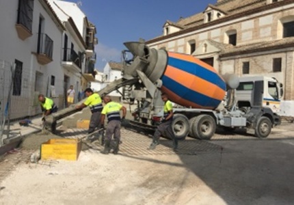 obras de remodelación y mejora del entorno de la Plaza de San Gil