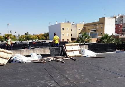 obras de la cubierta de la estación de autobuses de Écija