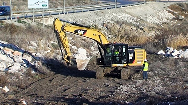 obras previas a la rehabilitación del firme de la ronda de los Marqueses de Peñaflor