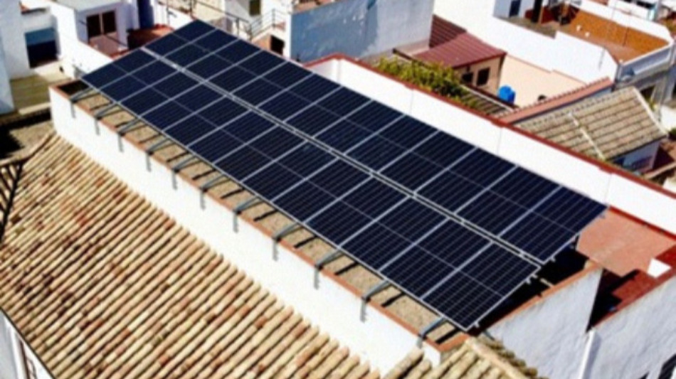 placas solares fotovoltaicas del Colegio Diocesano Nuestra Señora del Valle