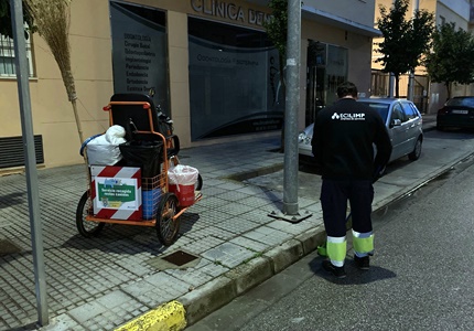 servicio de recogida de excrementos de perros