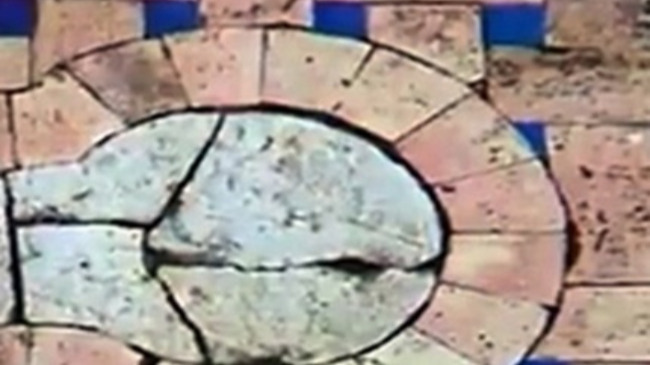 suelo patio palacio peñaflor